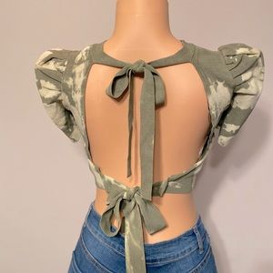 Bow Tie Crop Too